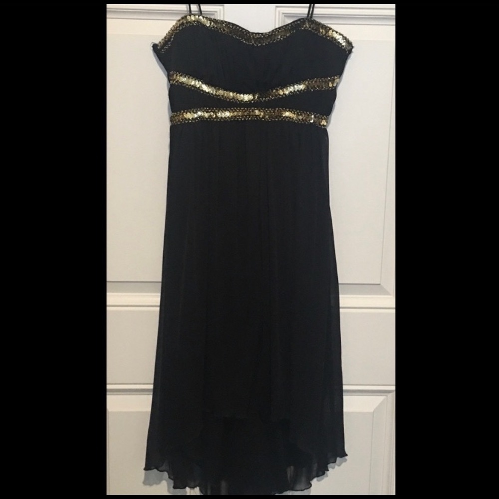 City Triangles Black With Gold Dress Size Large